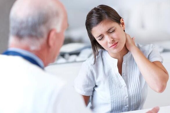 bezoek aan een specialist voor cervicale osteochondrose